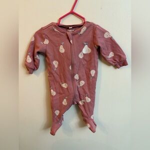 Pekkle pajamas 3months.